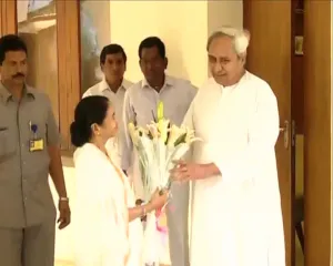 mamata and naveen meet