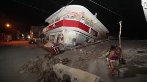 mexico-earthquake_b66646f4-9dc6-11e7-9c3b-8e901839ece0