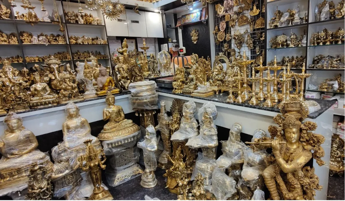 Diwali Week in Kolkata 2024 Dhanteras to Bhai Dooj Traditions & Spots