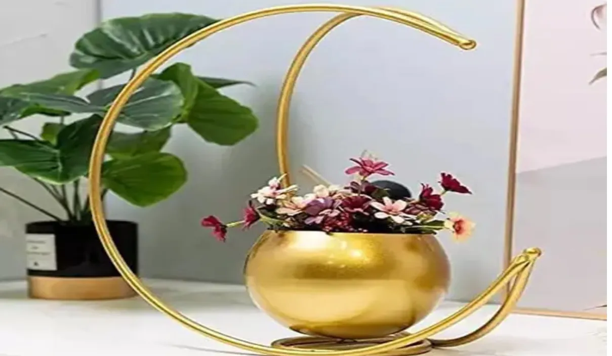 Vase Diwali Center Piece