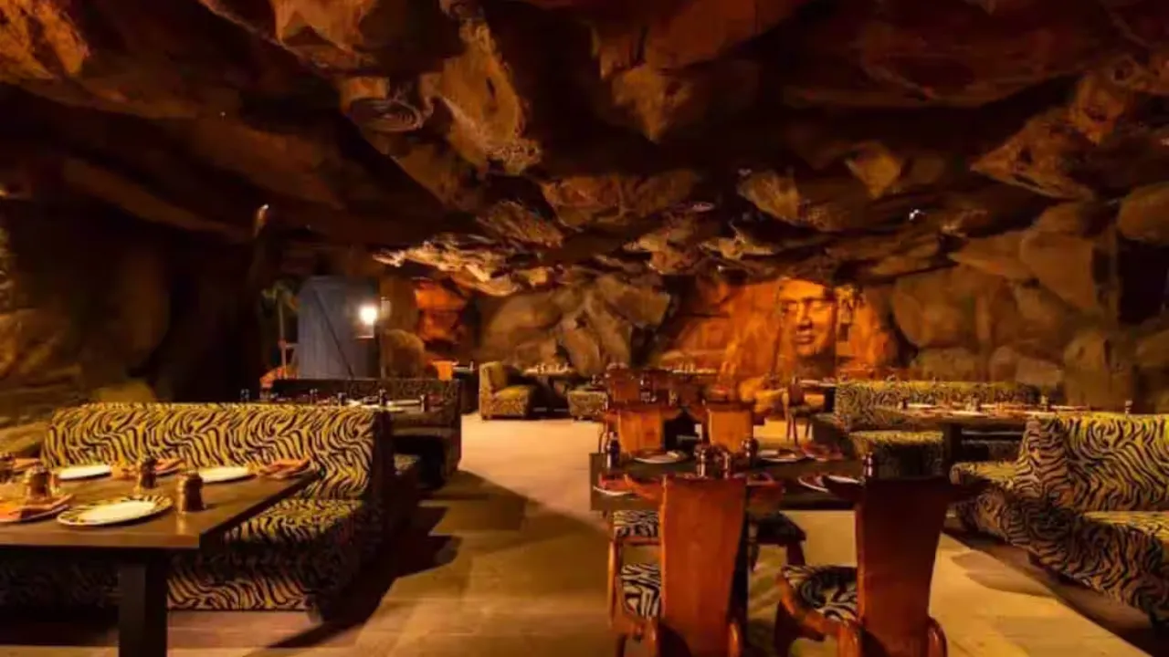 Gufha Restaurant