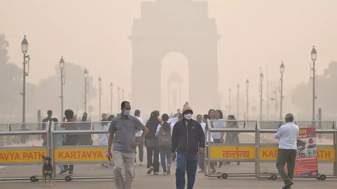 Delhi's AQI 