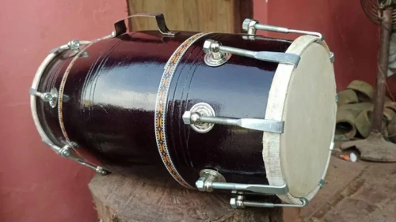 Amroha Dholak4