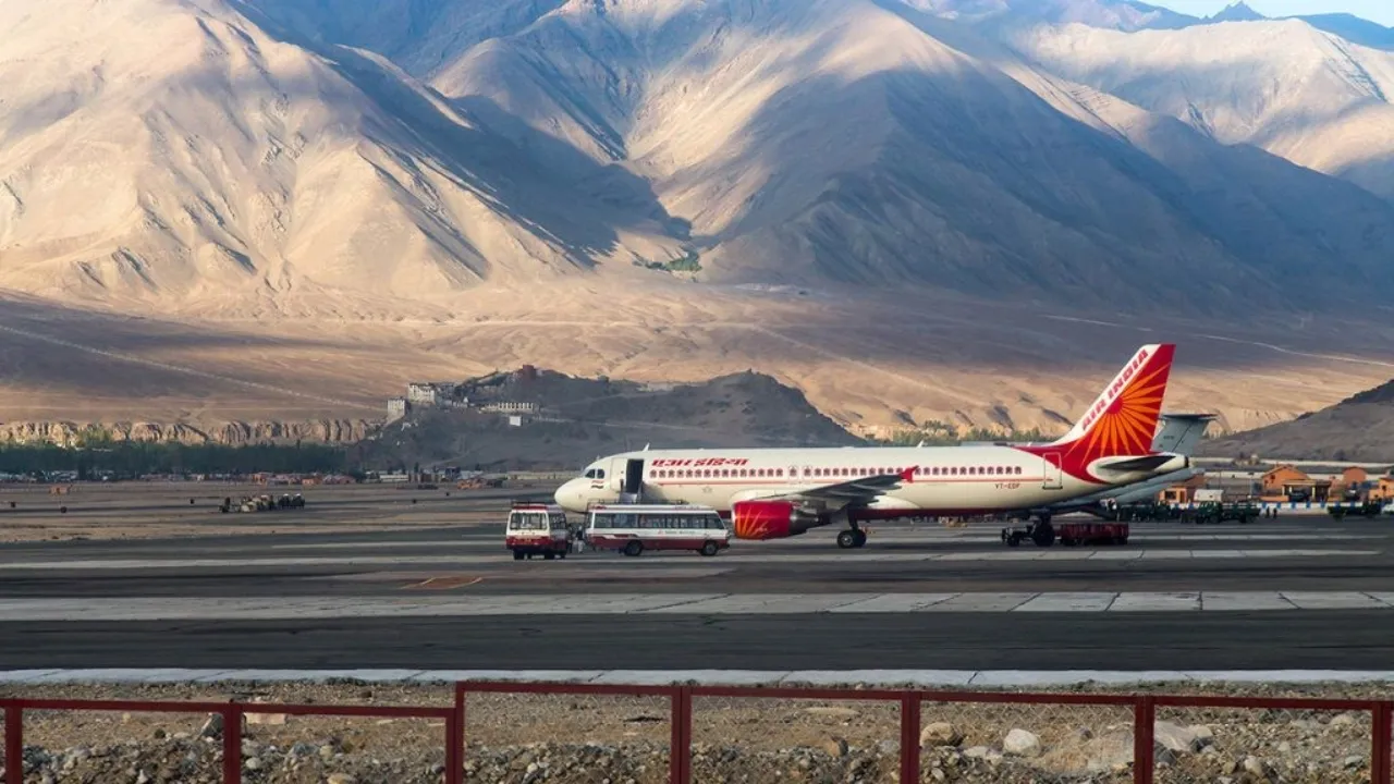 Kushok Bakula Rimpochee Airport