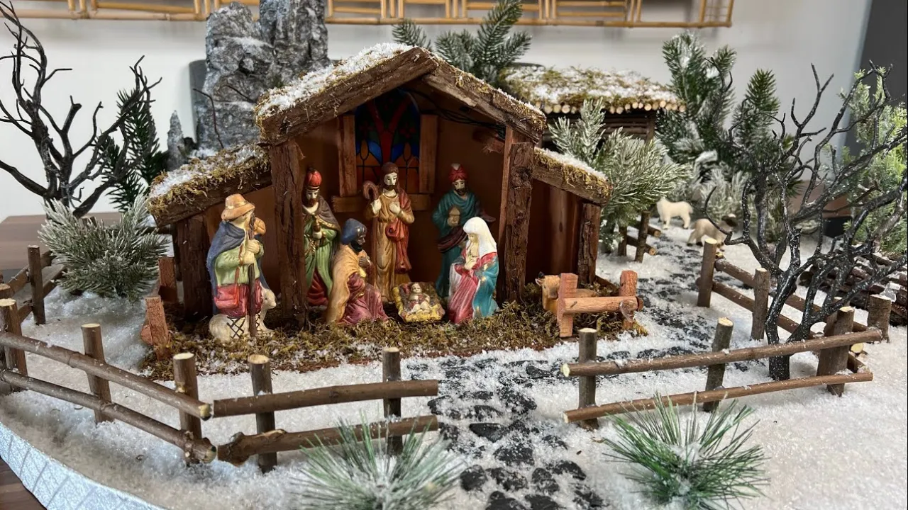 Christmas Cribs