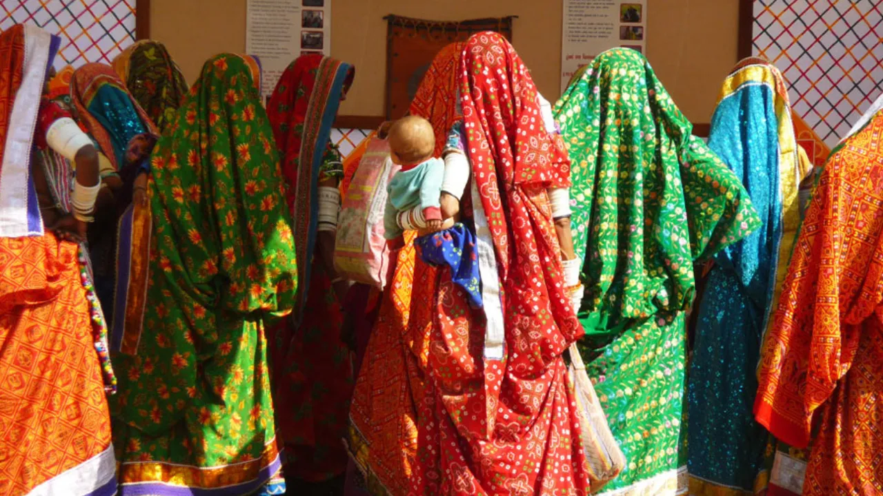 traditional kutch bandhani