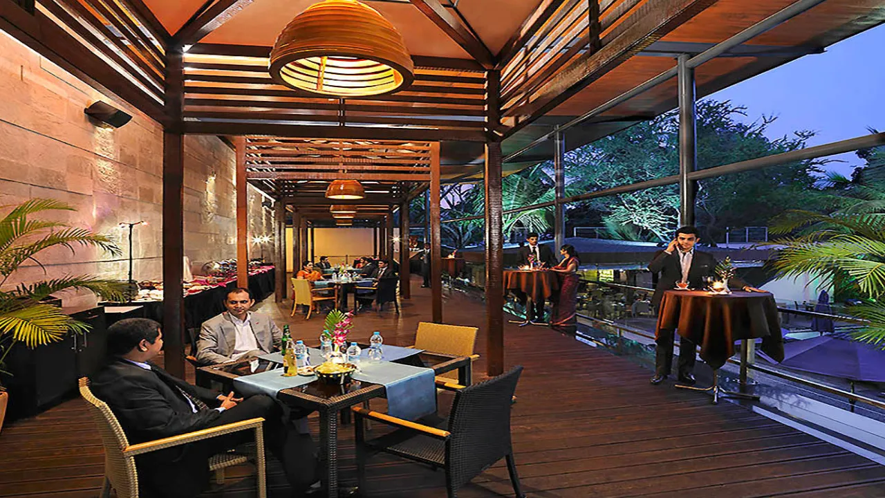 budget friendly late night Cafe in Bengaluru
