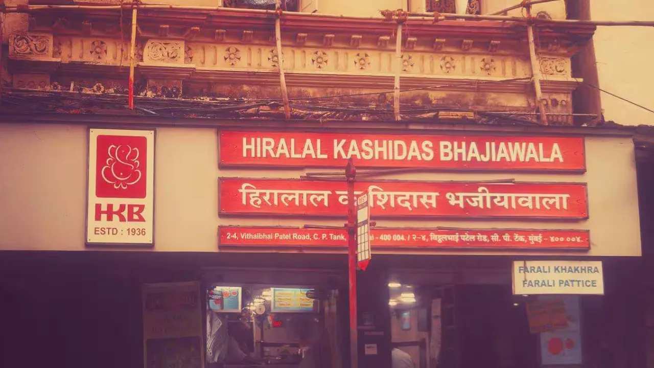 best place to eat Gujarati food in Mumbai