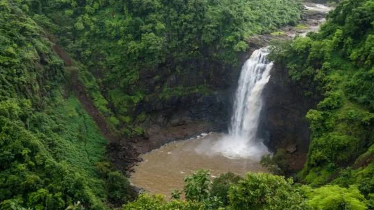 offbeat places Maharashtra
