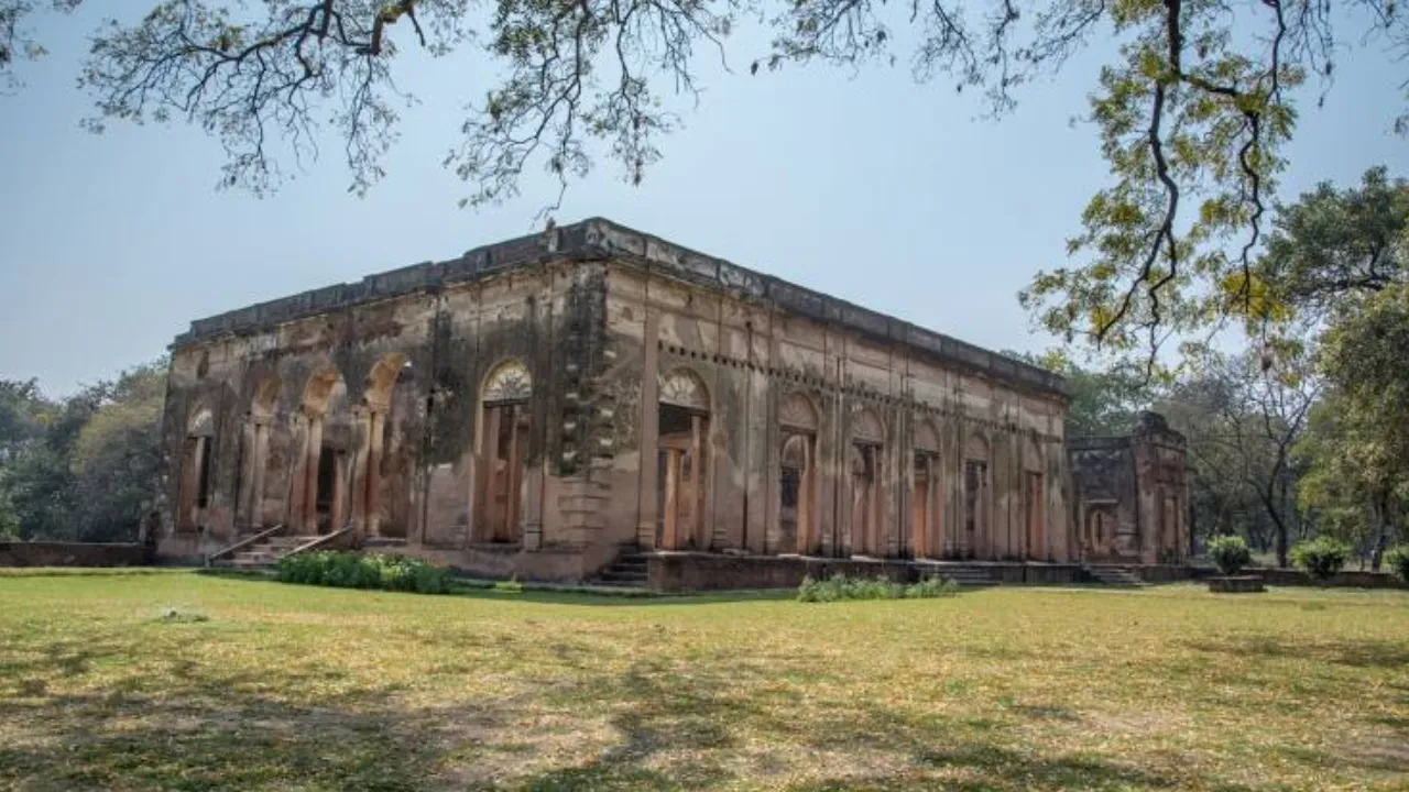must visit places in Lucknow
