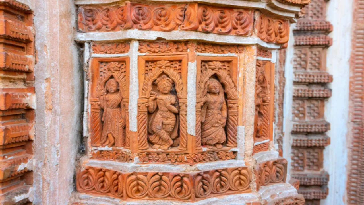 Terracotta art temples in Kolkata