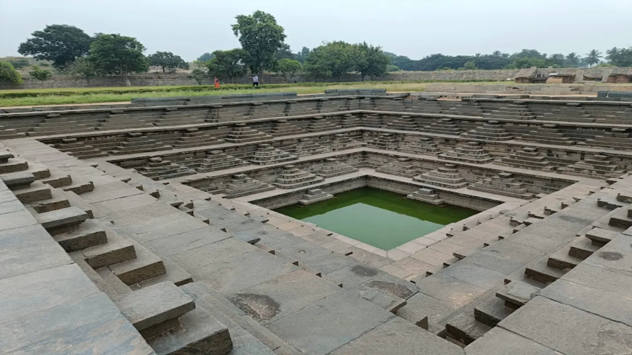 Queen's Bathhouse