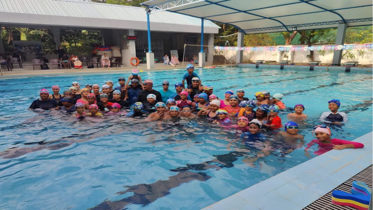 Orca Swimming Pool, Chetpet