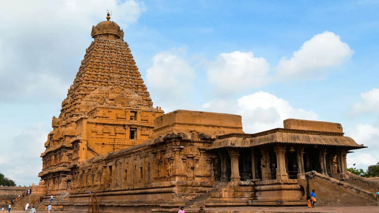 Brihadeeswarar Temple, Tamil Nadu