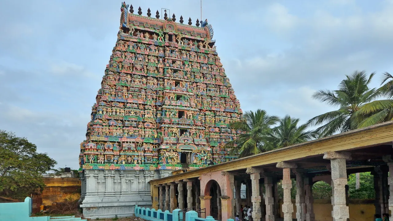  Adi Kumbeswarar Temple, Tamil Nadu