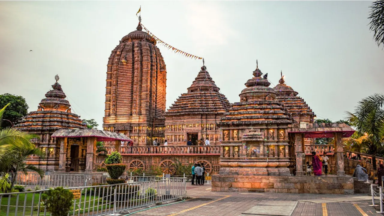  Jagannath Temple, Puri, Odisha