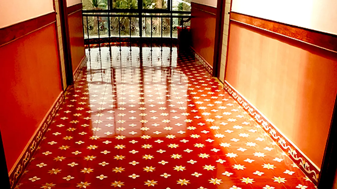 (1)- athangudi