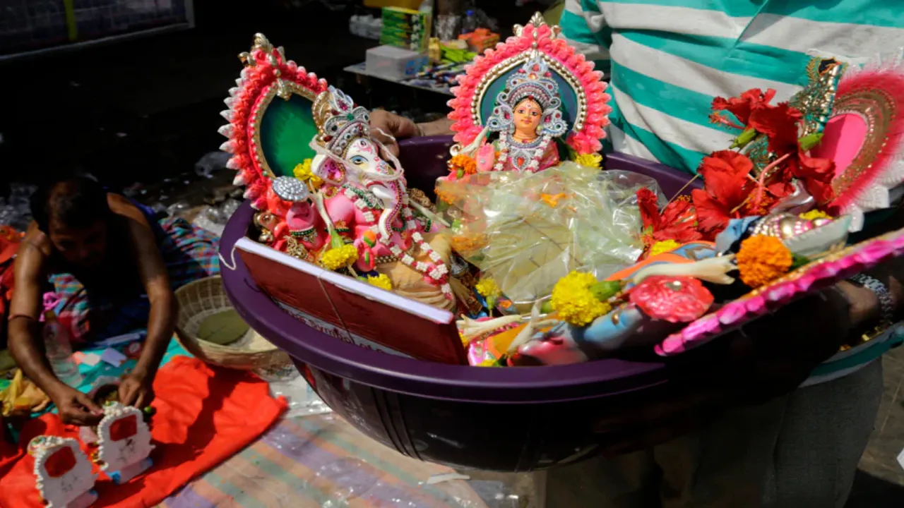poila baisakh in west bengal, subho noboborsho in bengaliBengali new year rituals for good luck
