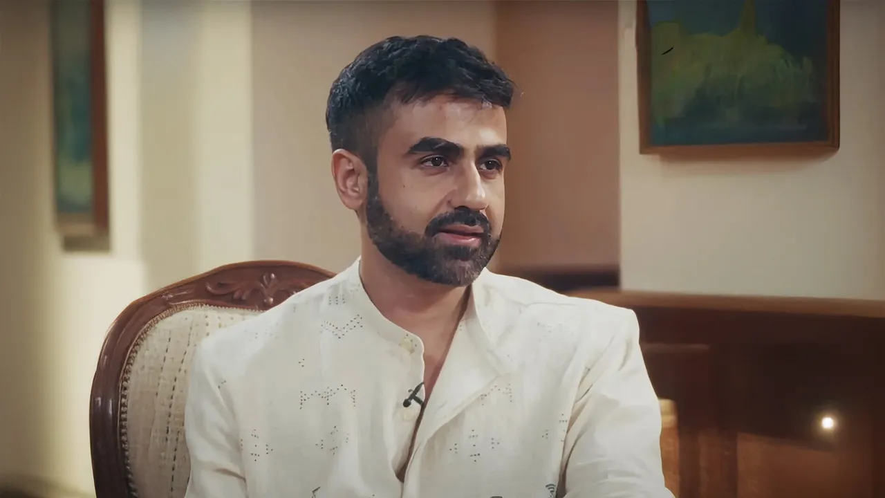  Nikhil Kamath wearing 11 11