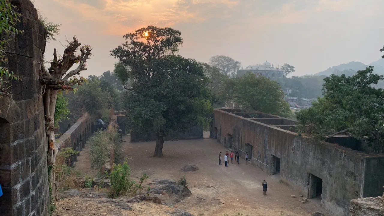 Godhbunder Fort 3