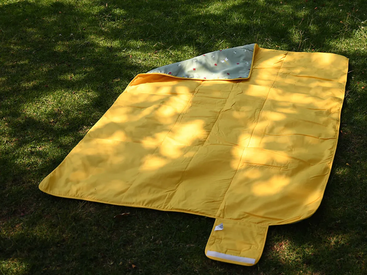 picnic mat.