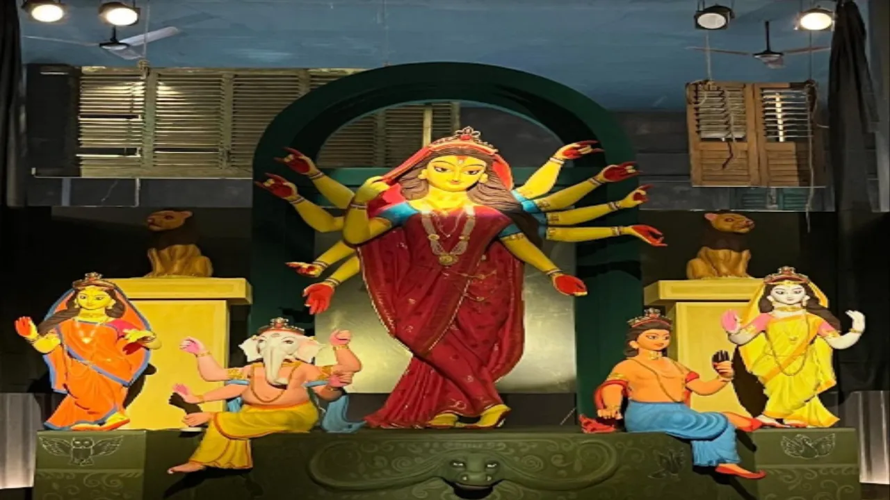 Hatibagan Nabinpally Durgotsav