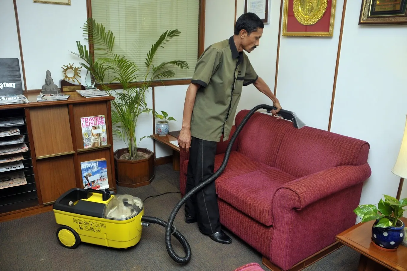 cleaning services in delhi