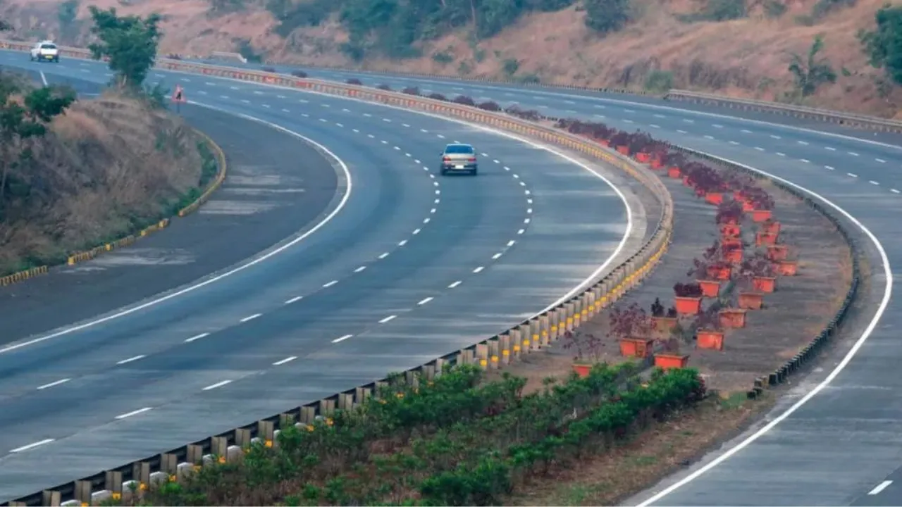 Mumbai-Pune Expressway