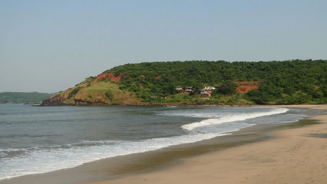 Velneshwar Beach