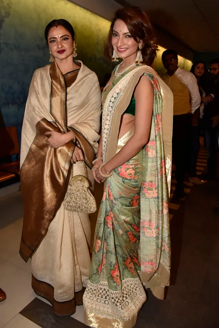 rekha saree