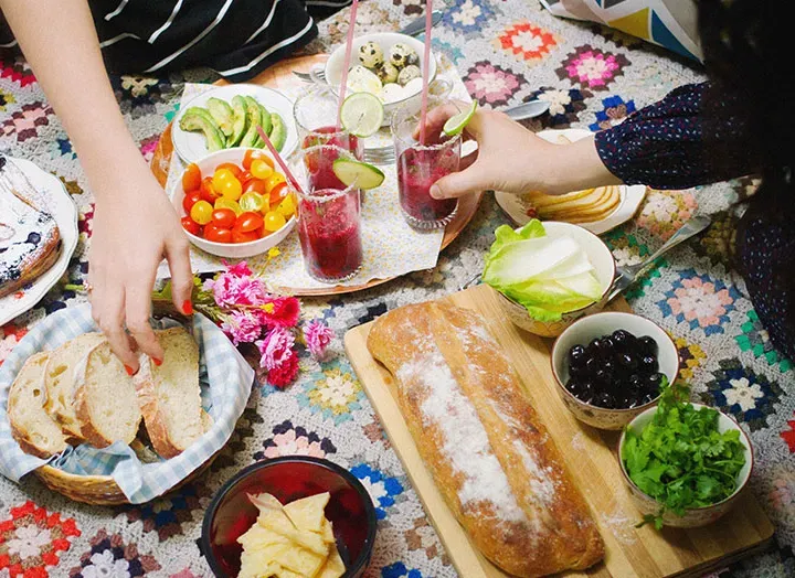 Indoor picnic