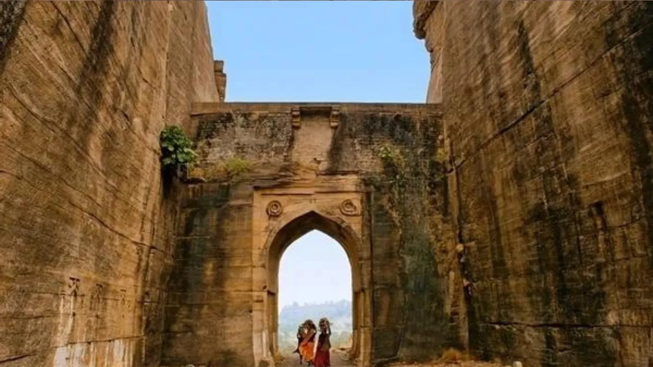 Kati Ghati Darwaza