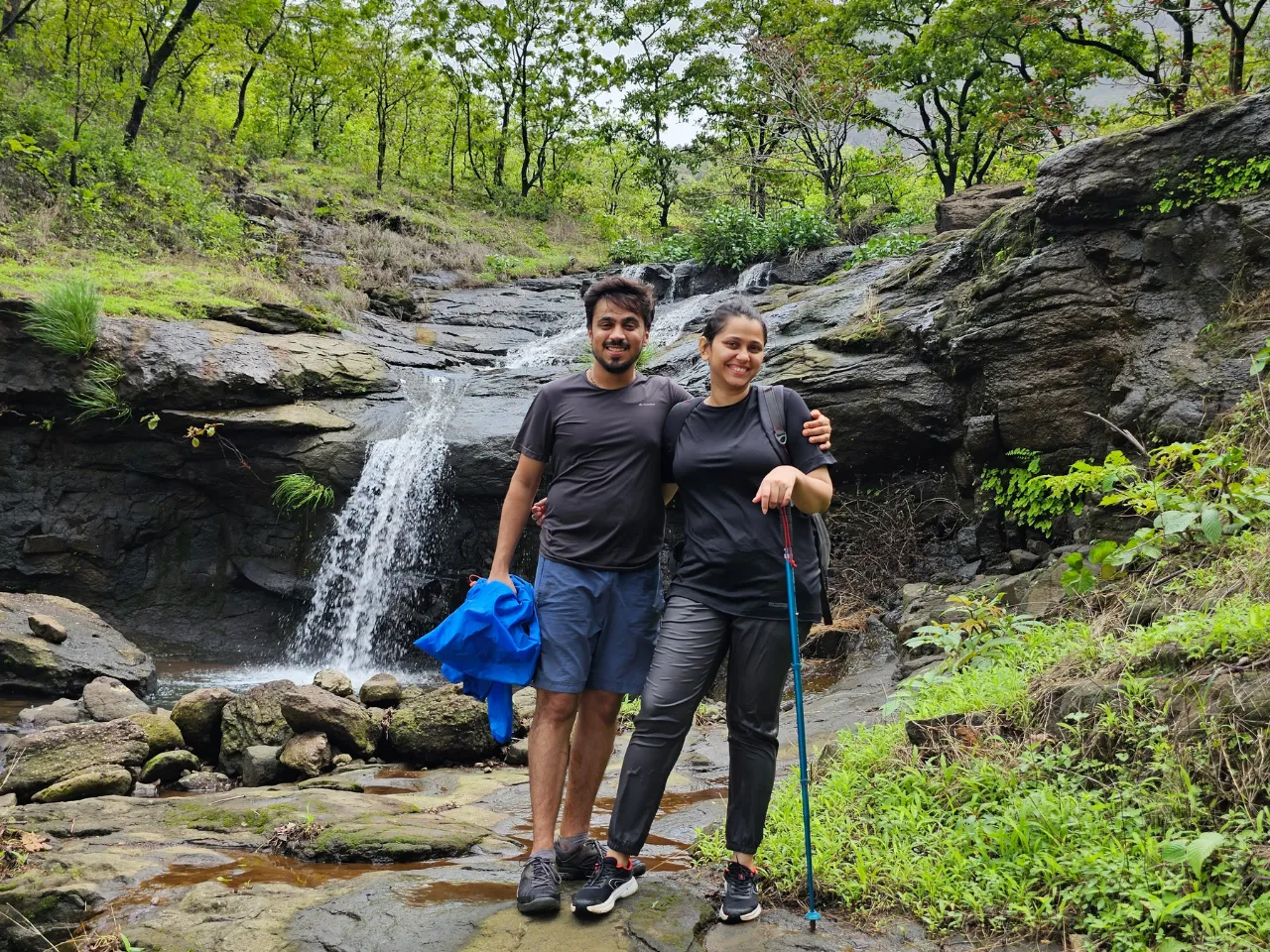 rishi Gajra with his travel companion 