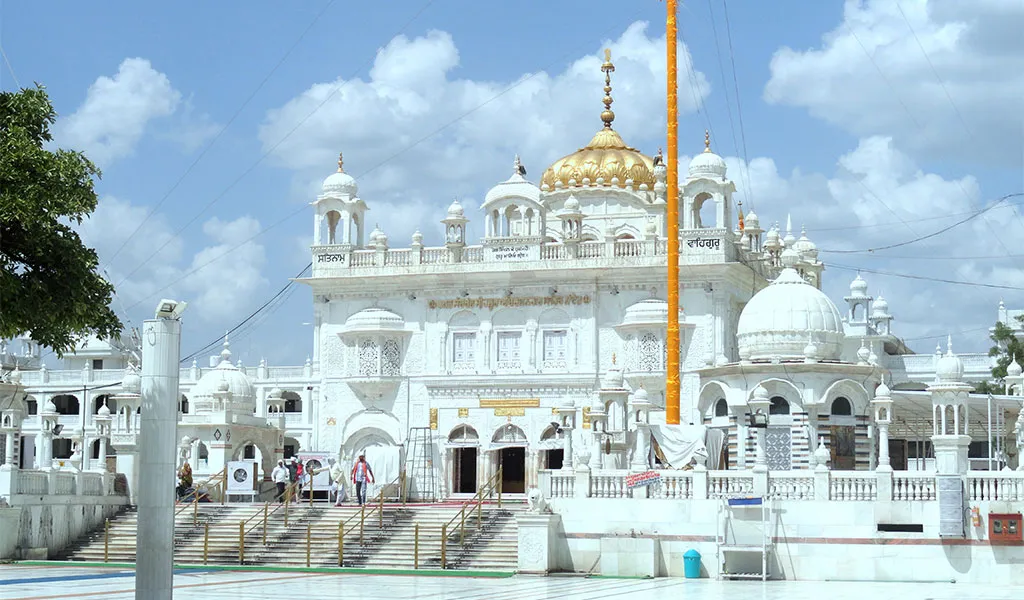 historic Gurudwaras India