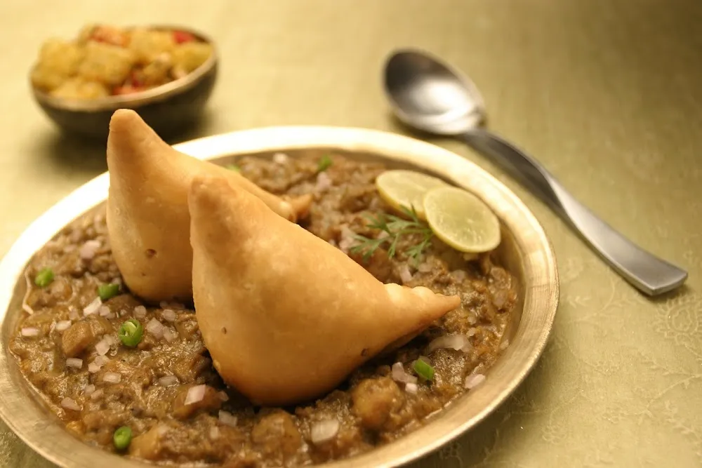 order Samosas online in Mumbai.