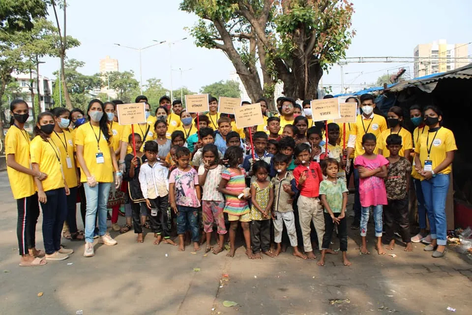 Volunteer in Mumbai