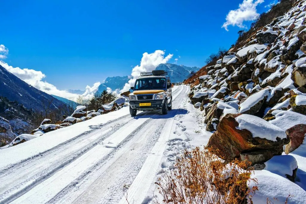 snow in India