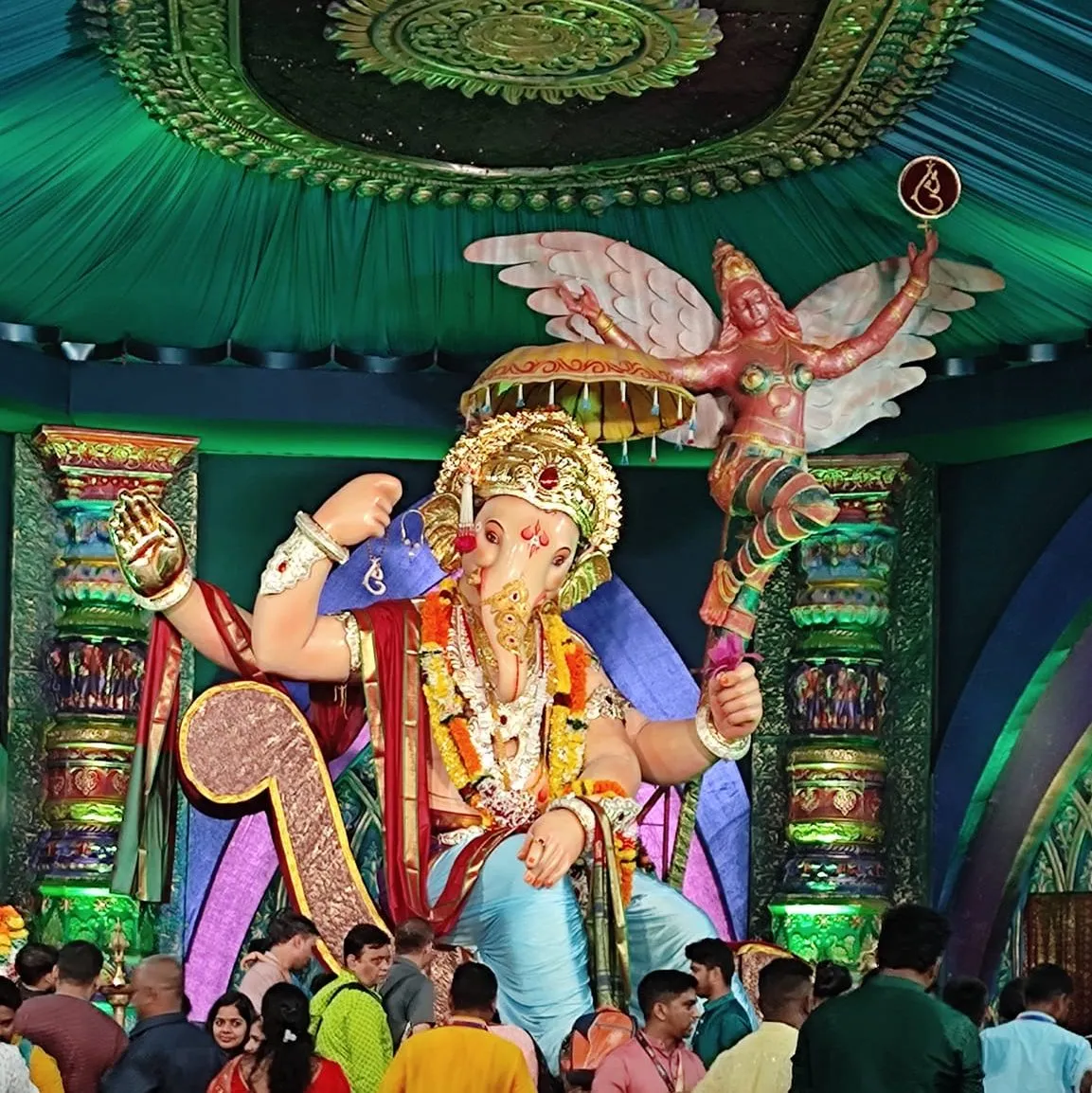 history of lalbaugcha raja