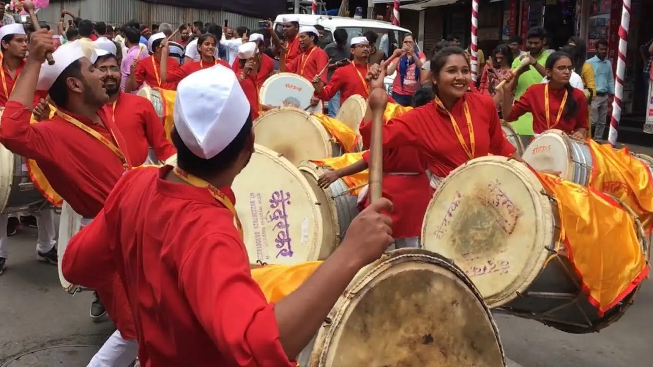 Dhol Tasha Pune<br />
