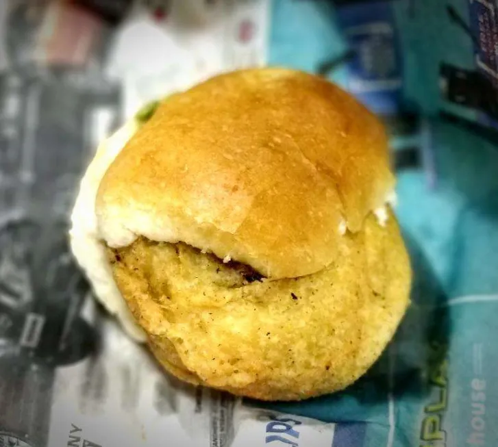 order vada pavs in Mumbai