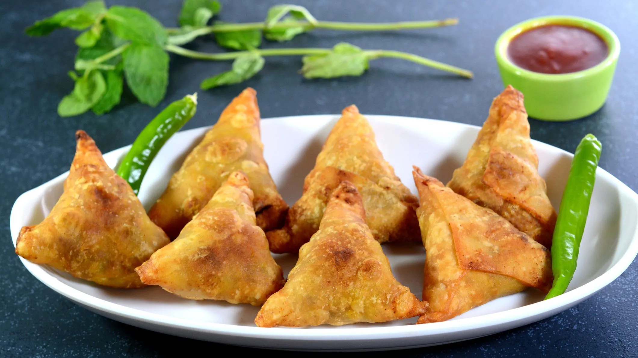 order Samosas online in Mumbai.