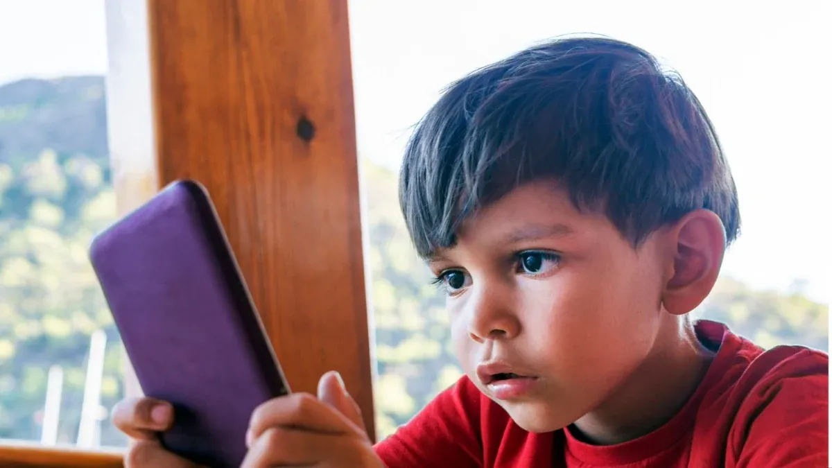 Telephonephobia is increasing among Gen Z children I feel scared when I get a call