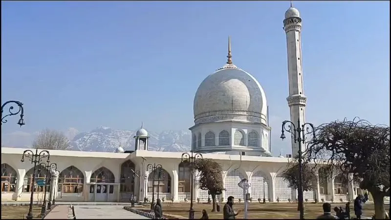 Hazratbal Dargah: A Place of Spiritual Peace