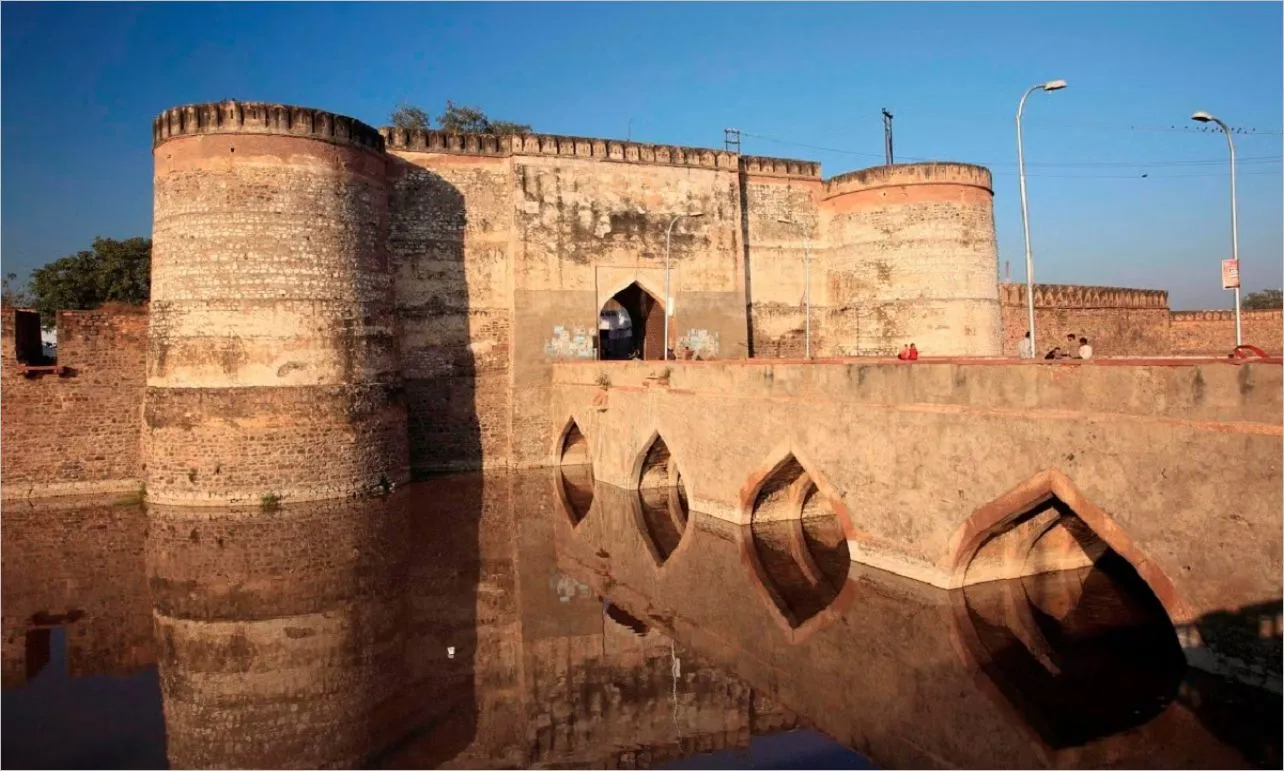 Bharatpur Travel Bird paradise and historical heritage of Rajasthan