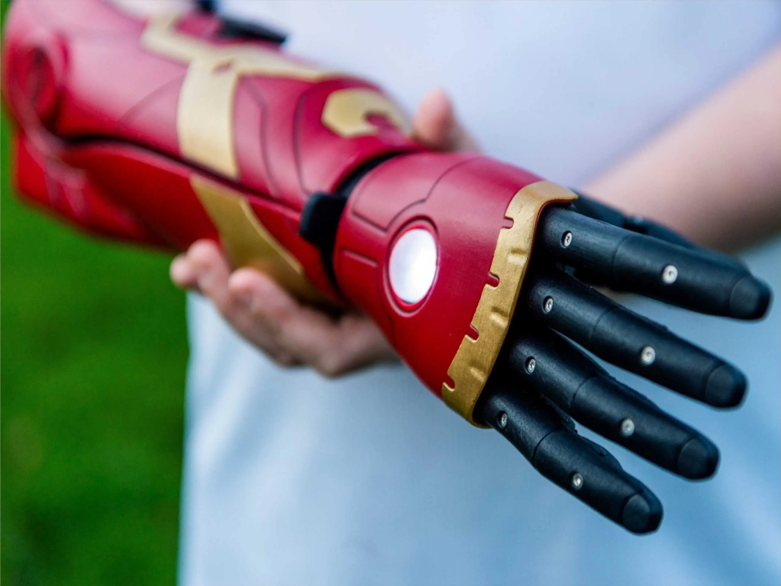 smart bionic arm for kids