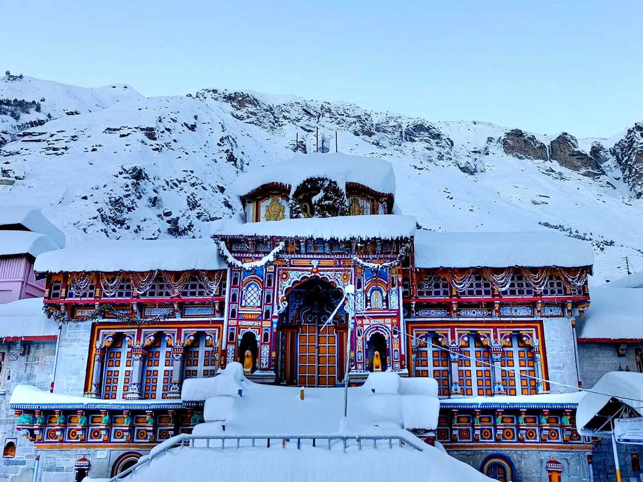 badrinath in winters