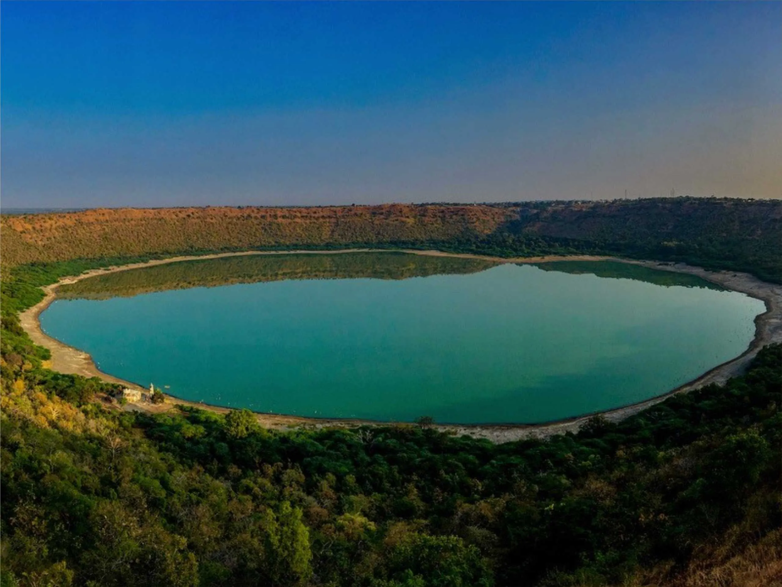 lonar lake