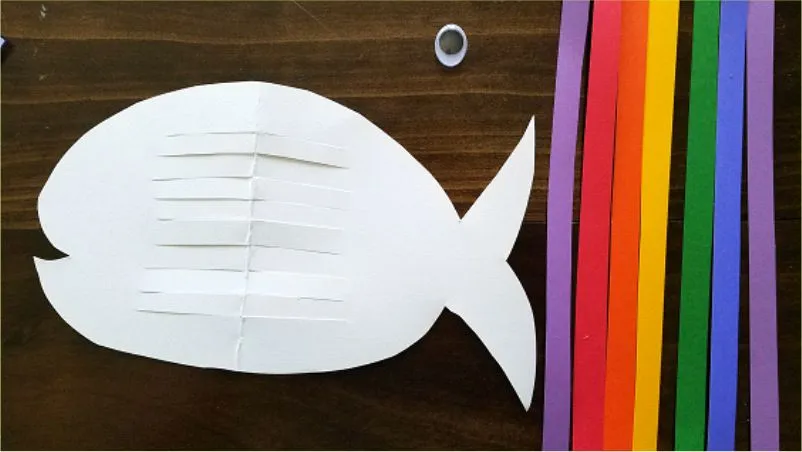 craft-इंद्रधनुषी-easy-rainbow-fish-paper-craft