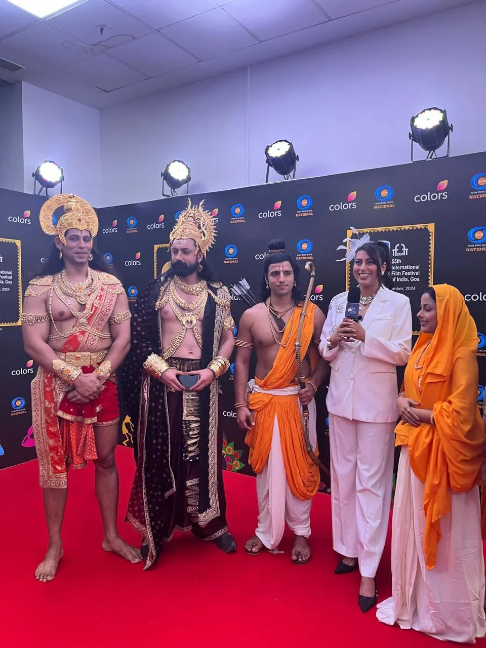 ह 