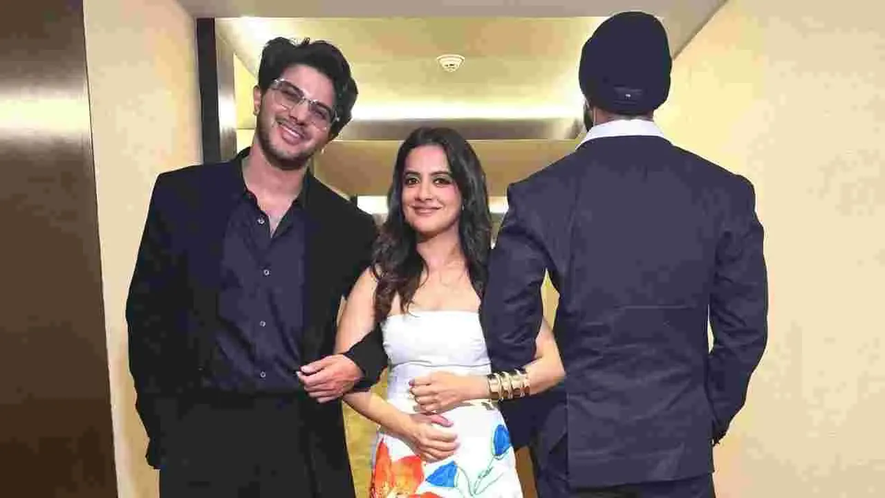 इ 